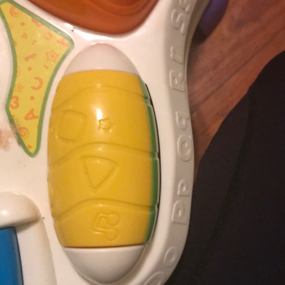 A baby toy - Picture 5 of 8